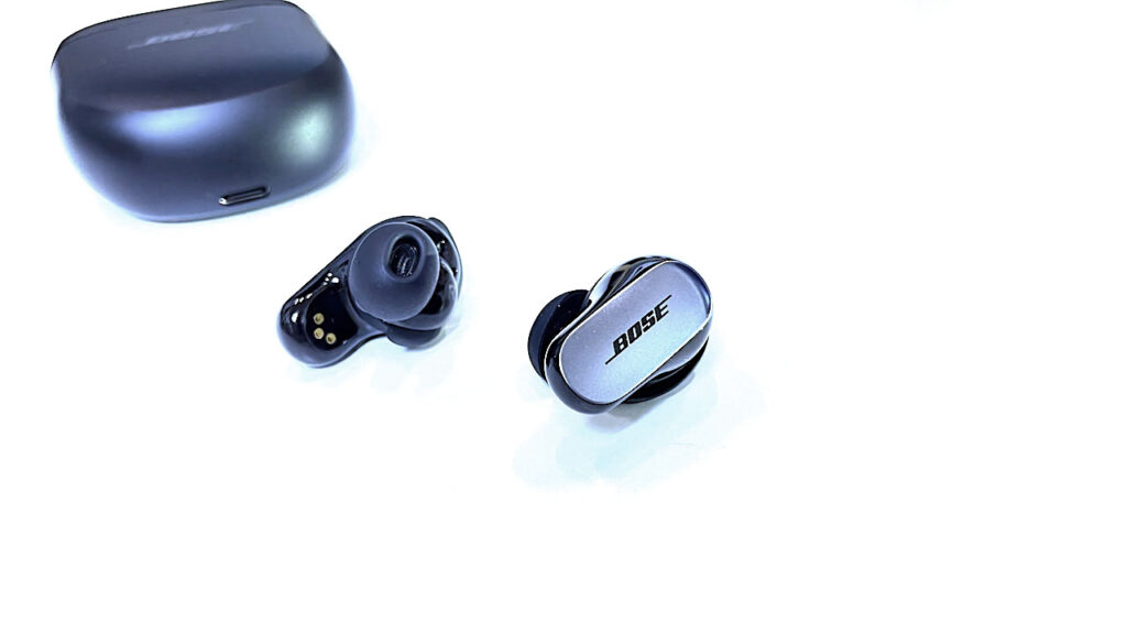 Bose QuietComfort Ultra Earbudsと純正ケース